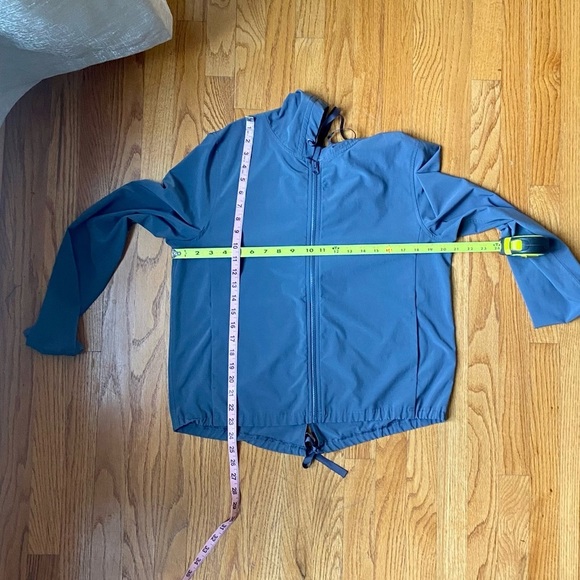 239 Victoria's Secret Windbreaker Gray high low Medium LAST CHANCE - Picture 11 of 14